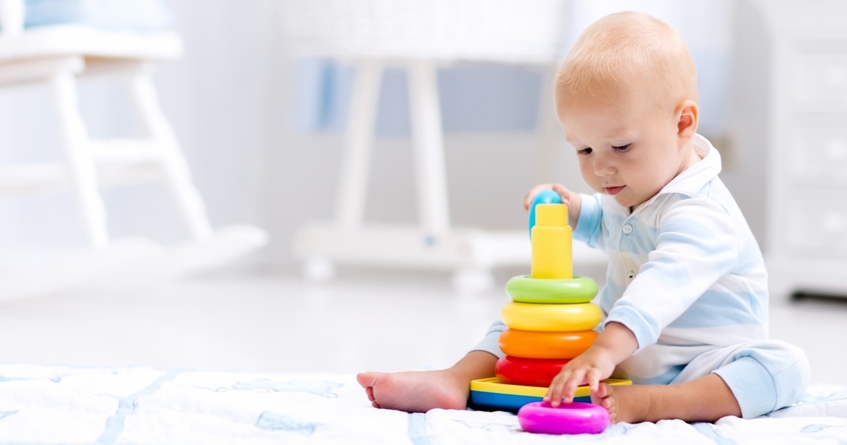 Toys for seven store month old baby